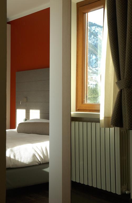 Hotel Bucaneve Bardonecchia Exterior photo