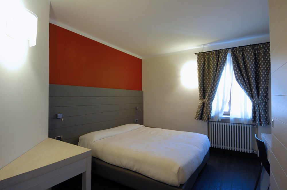 Hotel Bucaneve Bardonecchia Exterior photo